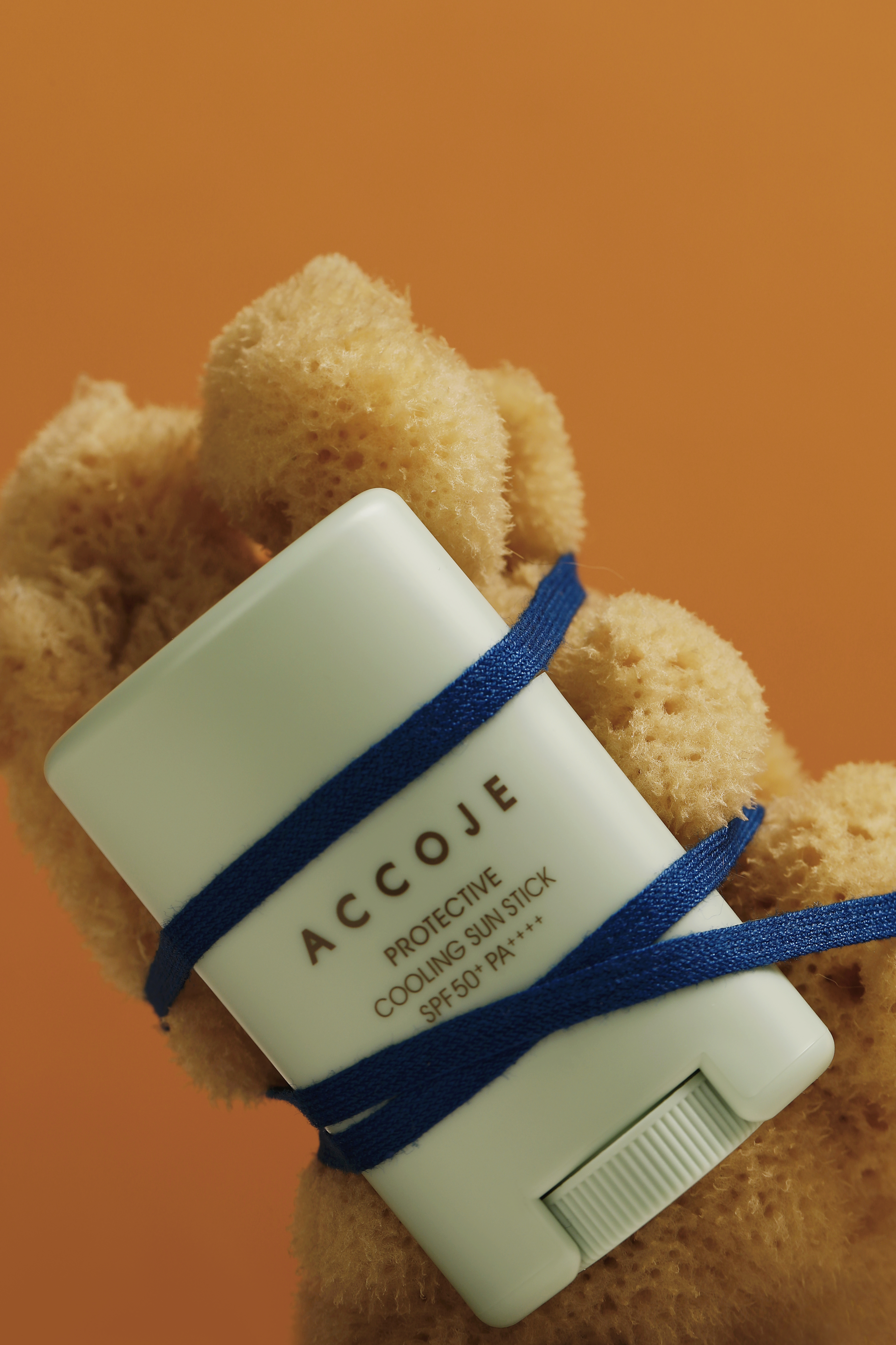 Охлаждающий солнцезащитный стик Accoje Protective SPF 50, 15 г